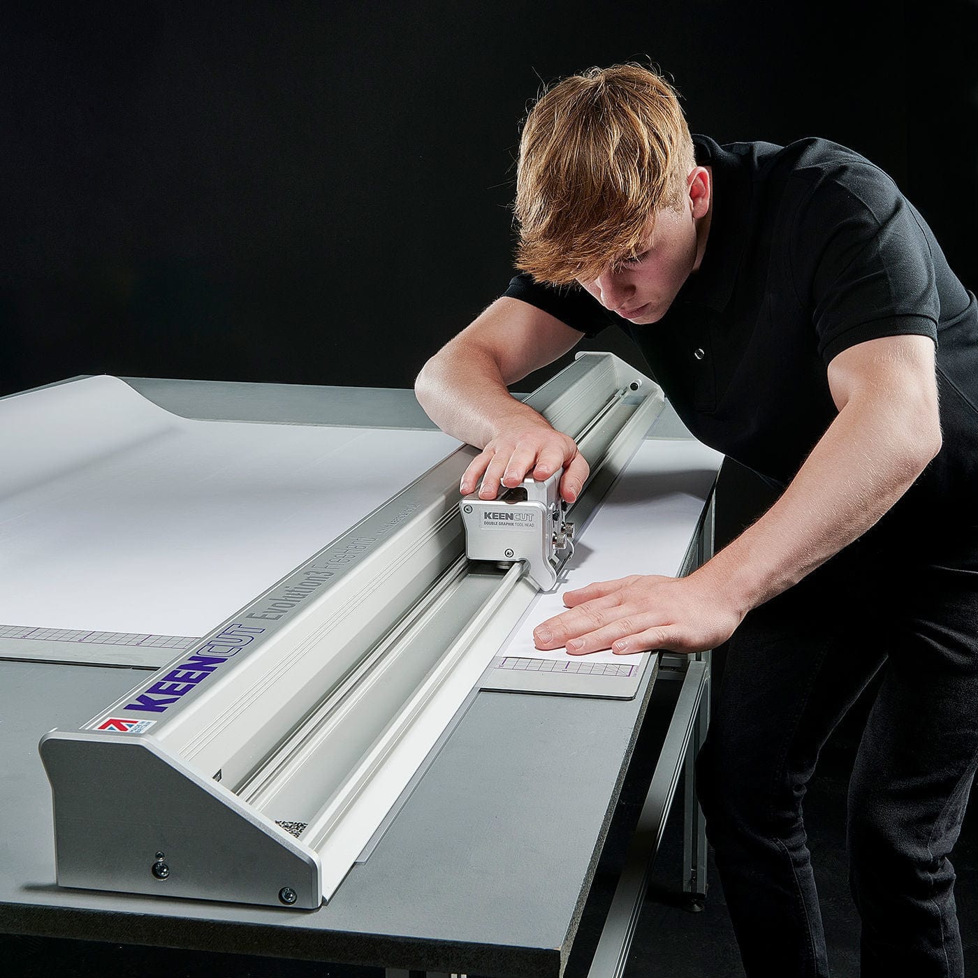 Keencut Cutters Bars Third Generation The world’s finest cutting machines          KeenCut Evolution3 Free Hand - 3100mm